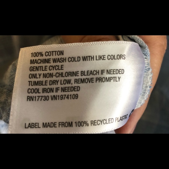 Universal Thread shirt - Picture 4 of 4